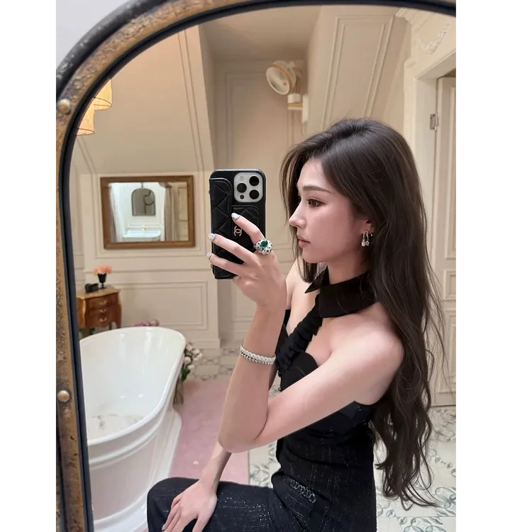 法式挂脖抹胸女早秋辣妹高级感纯欲气质修身显瘦上衣配休闲裤套装