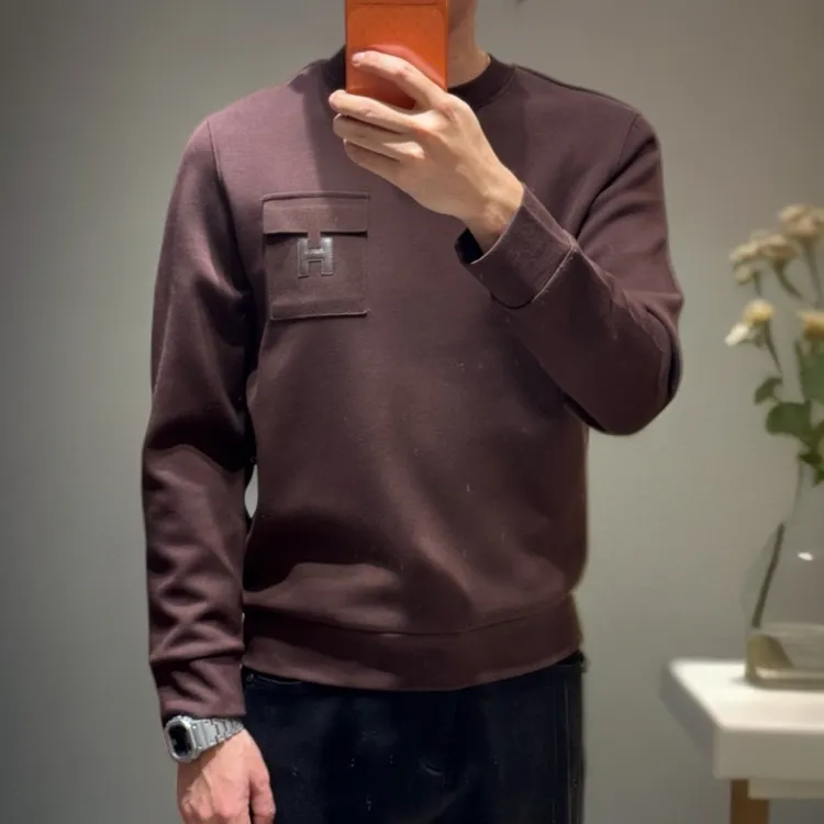 男士长袖圆领卫衣秋东新款简约纯色休闲百搭潮流刺绣设计款上衣