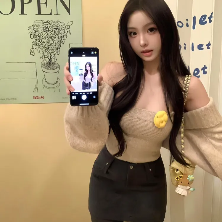 2025早春新款时尚半身裙气质显瘦洋气休闲百搭蕾丝小香风网红