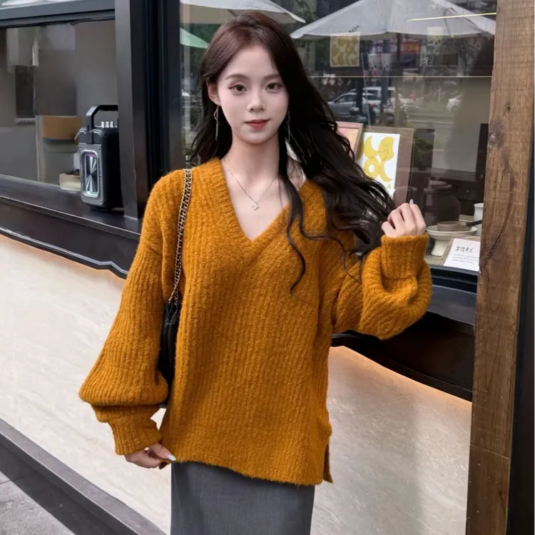 GIRDEAR/哥弟哥弟秋季显白温柔百搭毛衣1399502