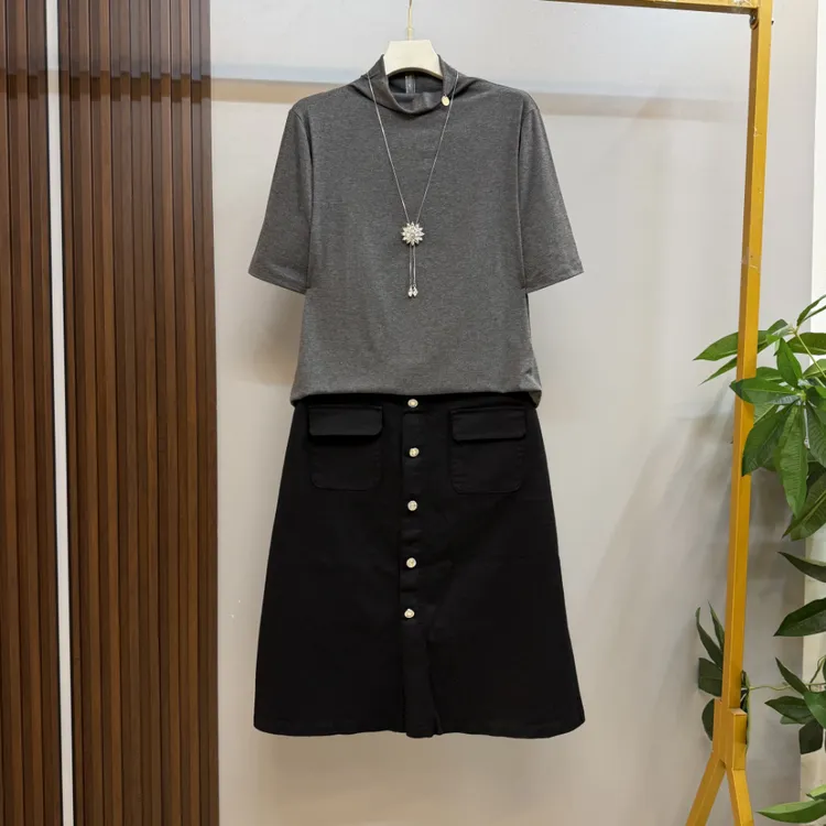 欧货新款微胖时尚纯色遮肉高领athflow休闲风大码半袖十半身裙