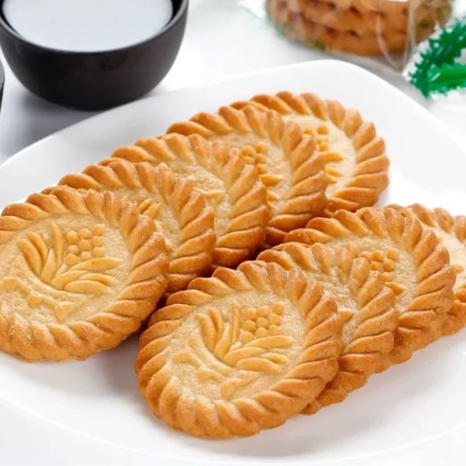 西区老大房万年青经典小零食500g整箱装