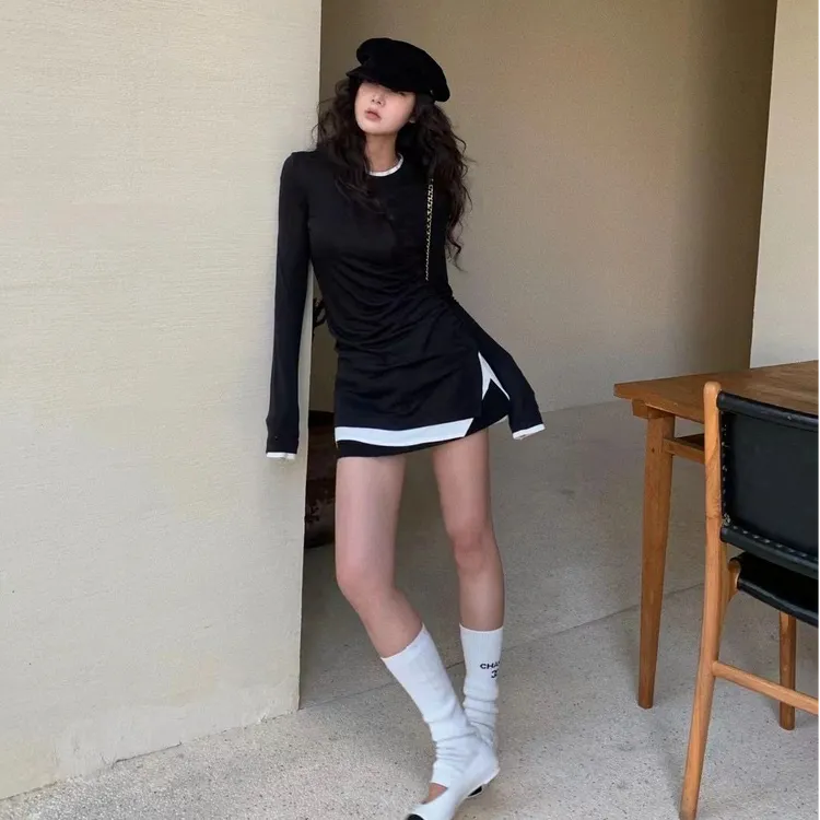 黑色假两件长袖T恤女秋冬2025新款辣妹修身显瘦打底中长款上衣潮