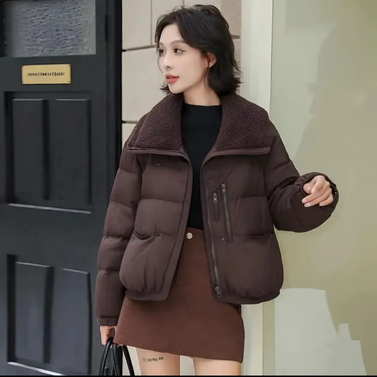 2025#新款短款保暖防寒三防面料带毛领翻领拼接女款泡芙羽绒服