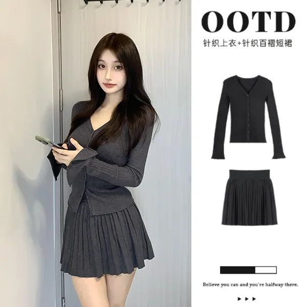 灰色针织裙子套装女2025新气质一整套ootd短裙早秋韩系穿搭miu系