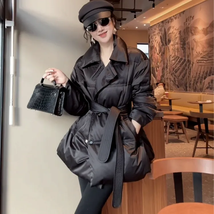 XIAOBAI常规款百搭设计师收腰翻领羽绒服