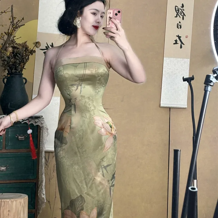 LHMknk1画报夫人原创自制新中式国风重磅提花吊带连衣裙 荷仙姑