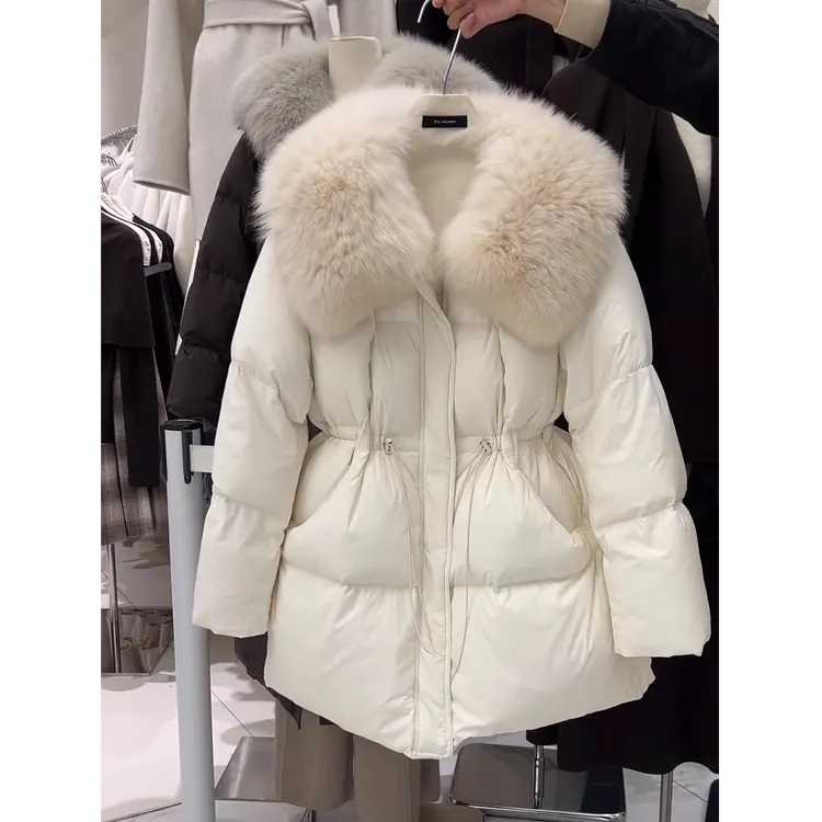 2025女冬季独特超好看时尚大毛领收腰显瘦棉服中长款保暖百搭外套