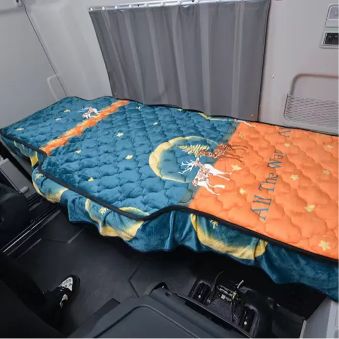 大货车秋冬加厚卧铺棉垫解放德天乘龙豪沃欧曼专用牛奶绒卧铺垫子