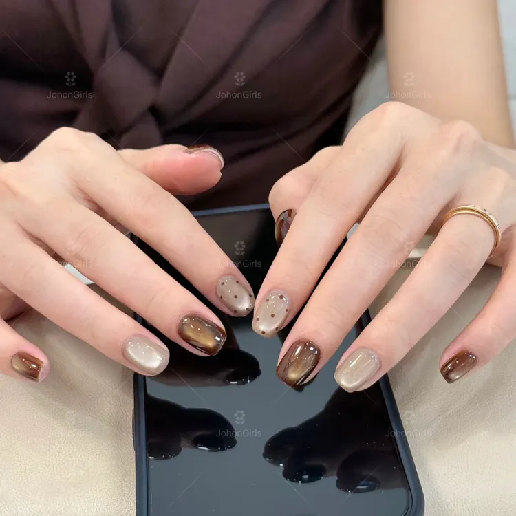 JohonGirls'/琴岛小嫚【摩卡可可】秋冬玻璃珠猫眼高级感手工穿戴甲