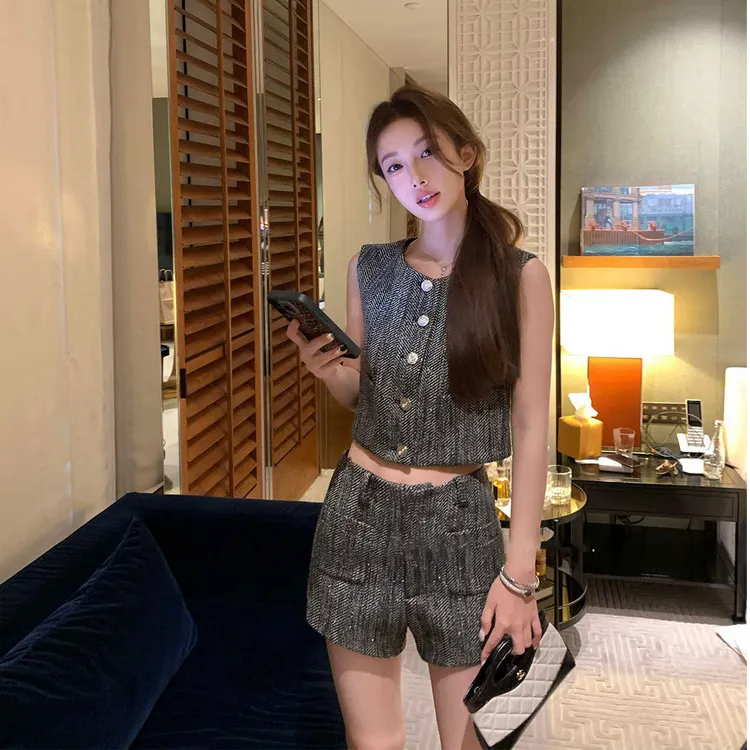 【星河小香】2025夏季新款小香风马甲背心轻奢气质上衣女配显瘦裤子