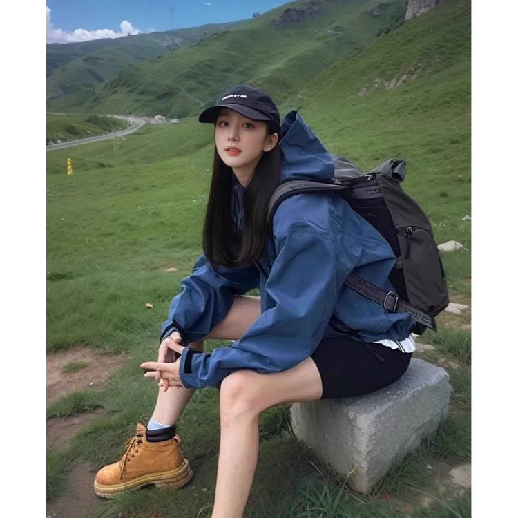 CaKm户外藏蓝色冲锋衣外套女新款春秋美式三合一情侣登山服SSC674
