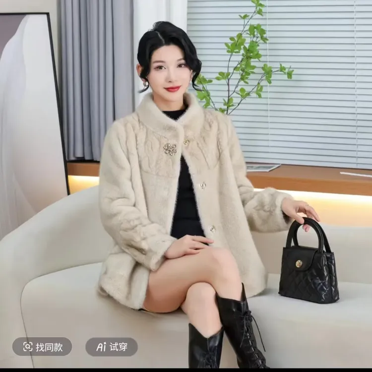 秋冬款皮毛一体毛绒绒冬季外套洋气时尚中短款大衣