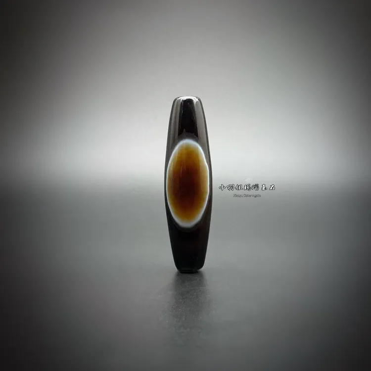 天然玛瑙一眼黄金瞳 尺寸 42.7*12