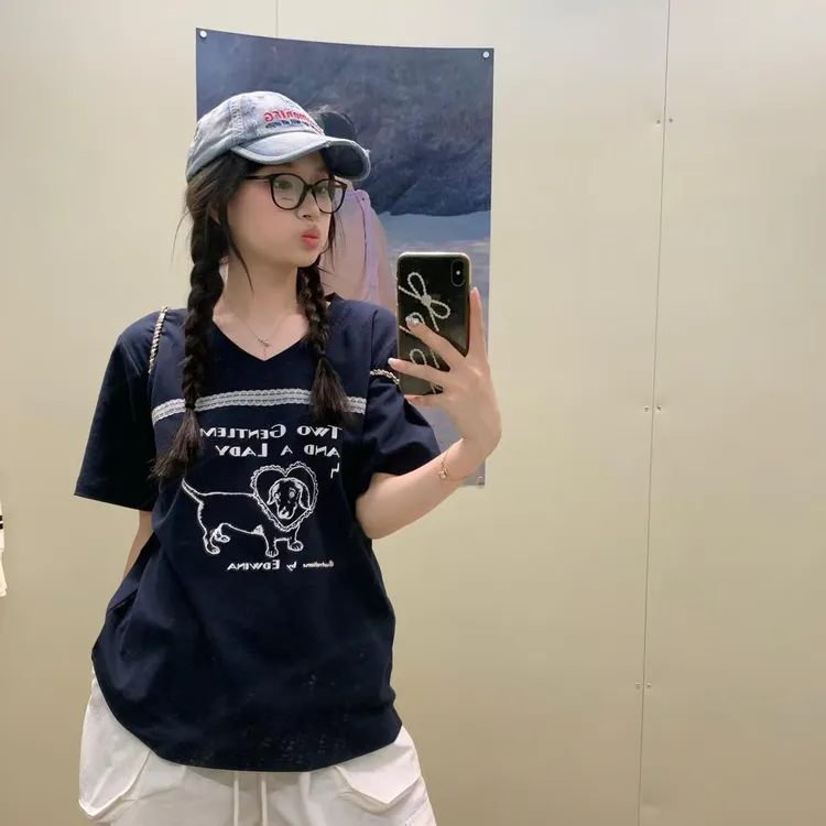 【帝韵】夏季新款V领蕾丝拼接韩版正肩短袖T恤洋气衣服女宽松上衣潮