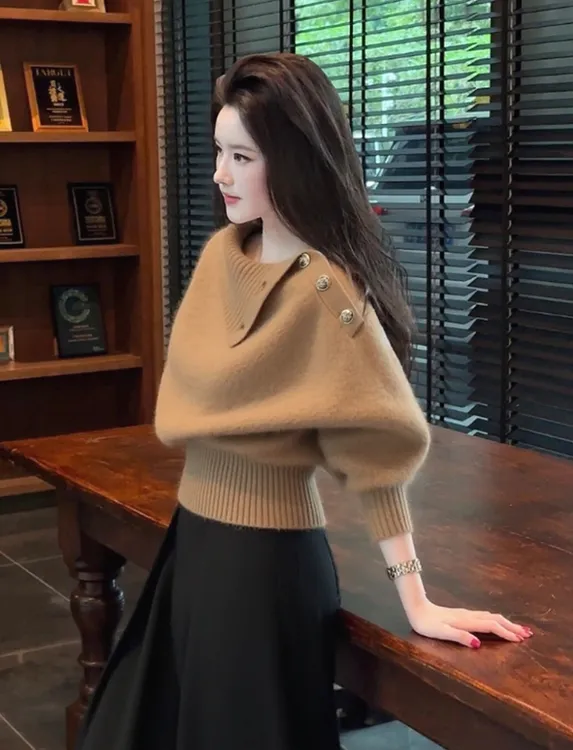 2025新款秋冬时尚轻熟气质淡人高知穿搭氛围感巨好看慵懒针织上衣