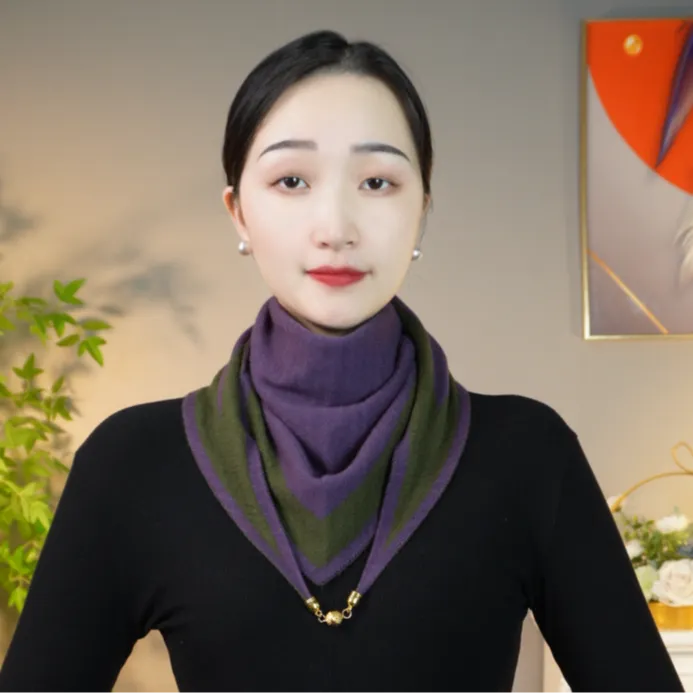 新2025秋冬新款时尚气质韩版百搭针织拼色磁扣三角围巾女士保暖