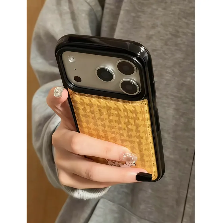 诚星泽格纹小狗适用苹果17PROMAX手机壳华为OPPO小米VIVO鼓包新款