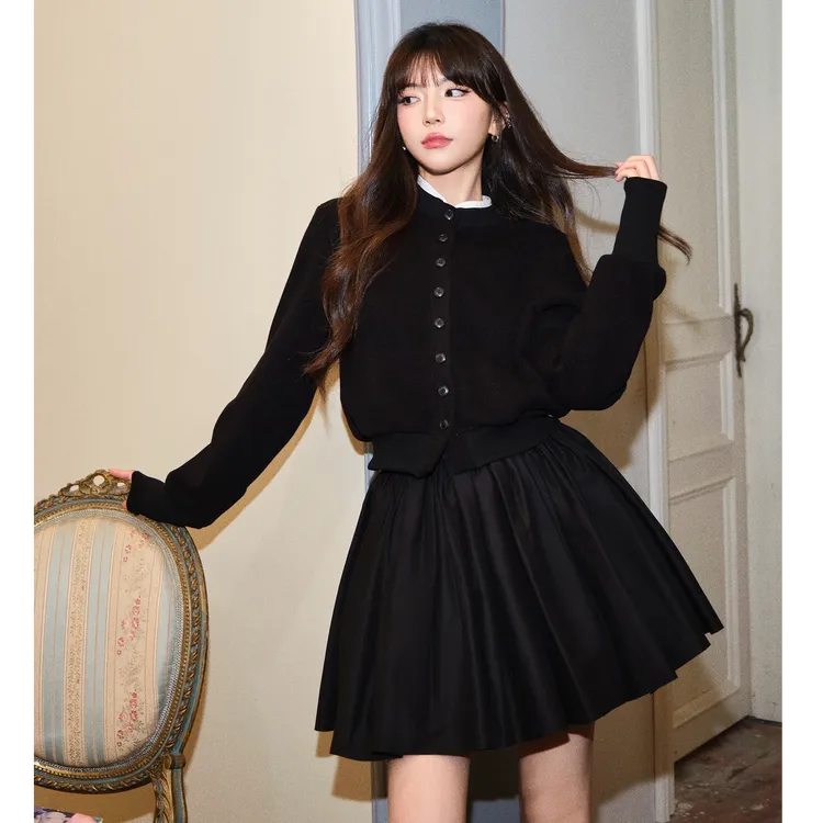 秋冬女装小众炸街高级感网红洋气小个子裙子清冷系套装气质两件套