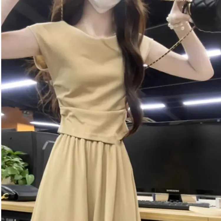 夏季女高级时尚减龄炸街酷搭配一整套夏装小众不撞款两件套装裙装