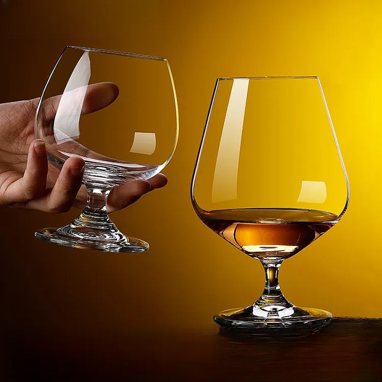 玻璃洋酒杯xo威士忌酒杯矮脚杯红酒杯白兰地杯水晶二两仙桃杯