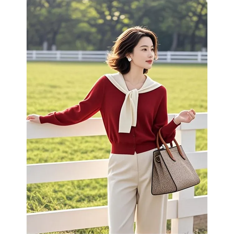 洋气披肩慵懒感小众红色毛衣2025女装撞色针织衫秋季设计感上衣