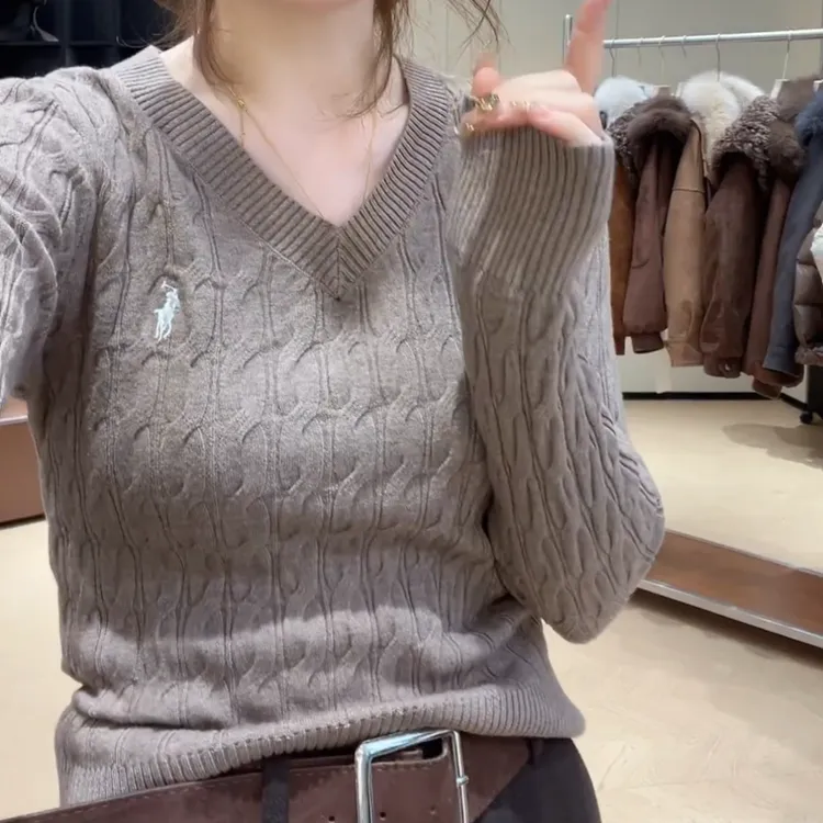 冬季时尚刺绣女厚款V领针织衫高领打底衫女LK2508860