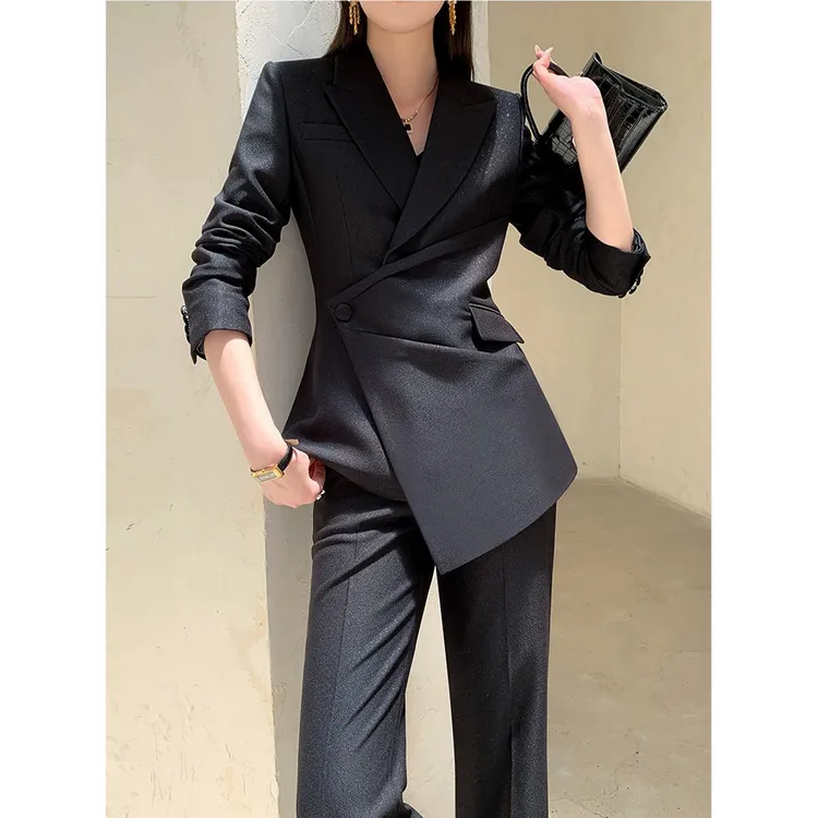 大码黑色西装套装女秋季新款胖mm设计感收腰职业气质小西服两件套