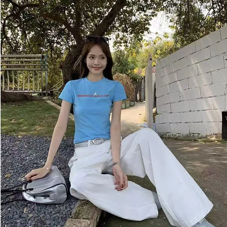 歌幂蓝色正肩圆领短袖t恤女夏季字母印花修身设计感短款小ST1040