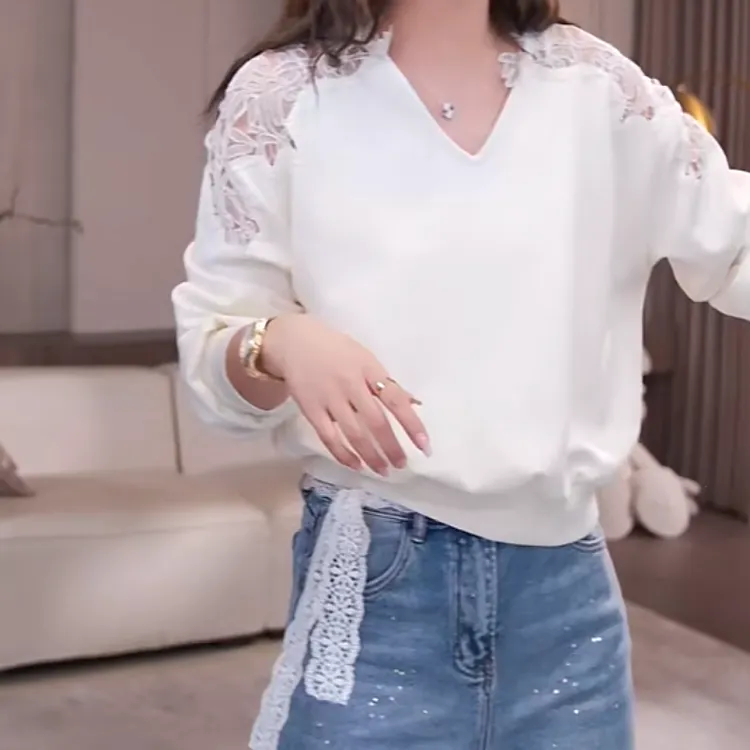 镂空卫衣设计感2025新款春季时尚休闲小众纯色套头v领纯欲上衣