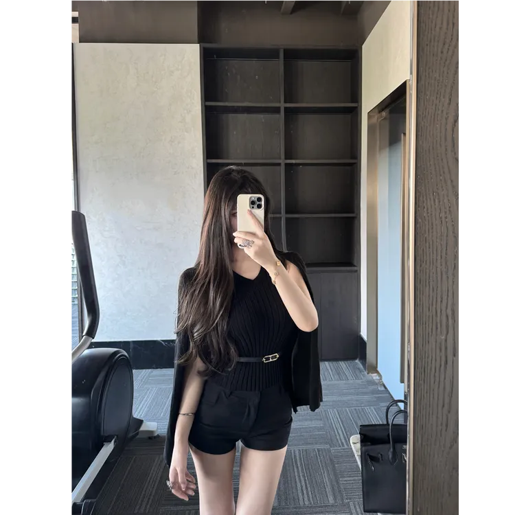 王楠子专属向晚.毛衣高级感春秋套头设计感小众女2025新款短款斗篷小个子