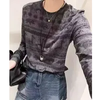 D25128-1秋季新款复古小鹿印花长袖T恤女显瘦百搭时尚上衣