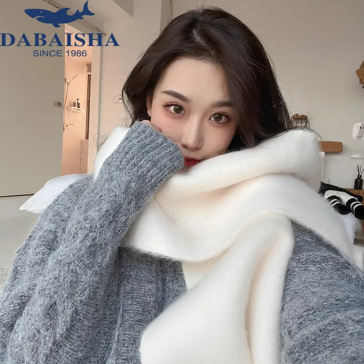 纯色加厚围巾女生2025冬季新款韩版ins冬天学生百搭披肩围脖白色