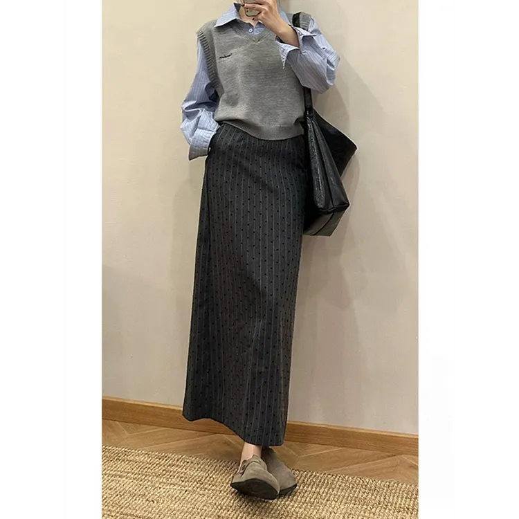 美呆了！灰色波点半身裙女高腰包臀裙2025新款小个子a字半裙直筒裙
