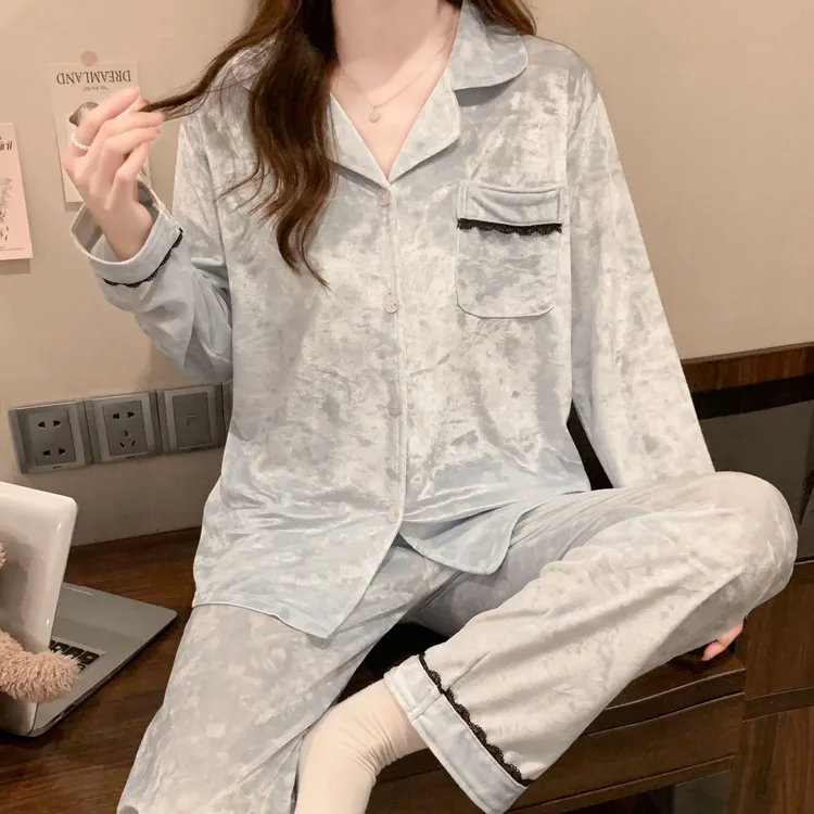 睡衣女新款秋冬季金丝绒休闲简约轻奢高级感长袖可外穿时尚家居服