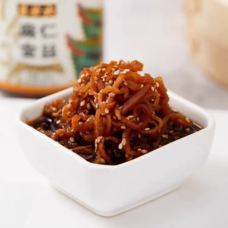 麻仁咸菜金丝脆鲜瓜等传统酱菜咸香可口早餐美食配粥下饭好菜