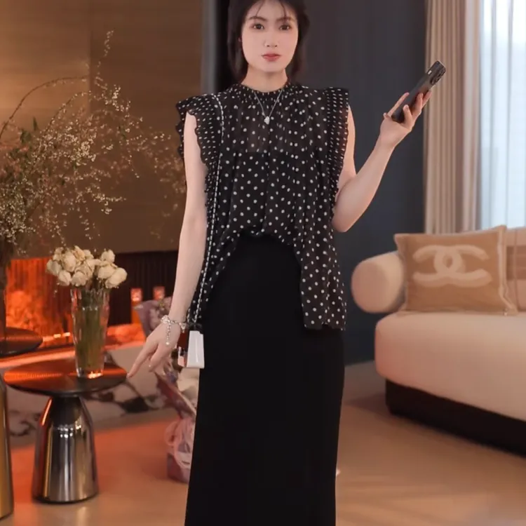 2025通勤黑色波点夏季温柔风法式无袖衬衫显瘦宽松长款女装名媛