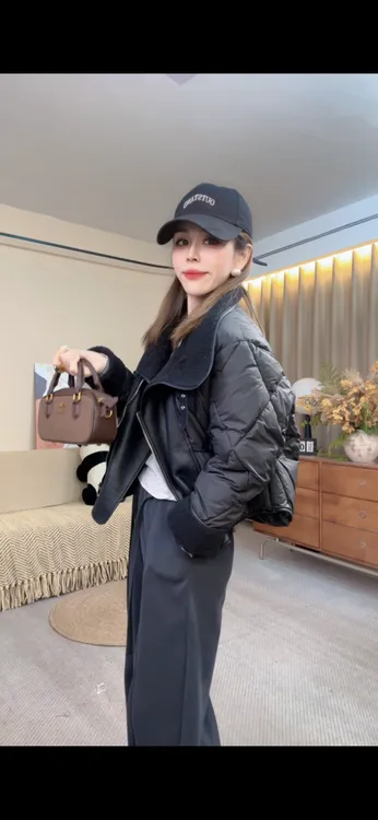 时尚2025新款女棉衣外套女正肩袖见外包装短款休闲冬季潮流