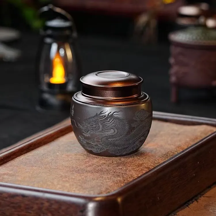 宜兴全手工紫砂茶具 原矿紫砂石黄全手工刻绘龙腾万里茶叶罐
