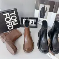 2025爆款防滑方头烟筒靴女士英伦风短靴D897