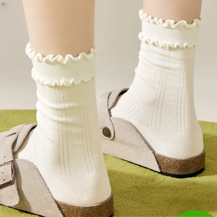 木耳边袜子女2025新款爆款纯棉中筒堆堆袜白色搭配勃肯鞋无骨长袜