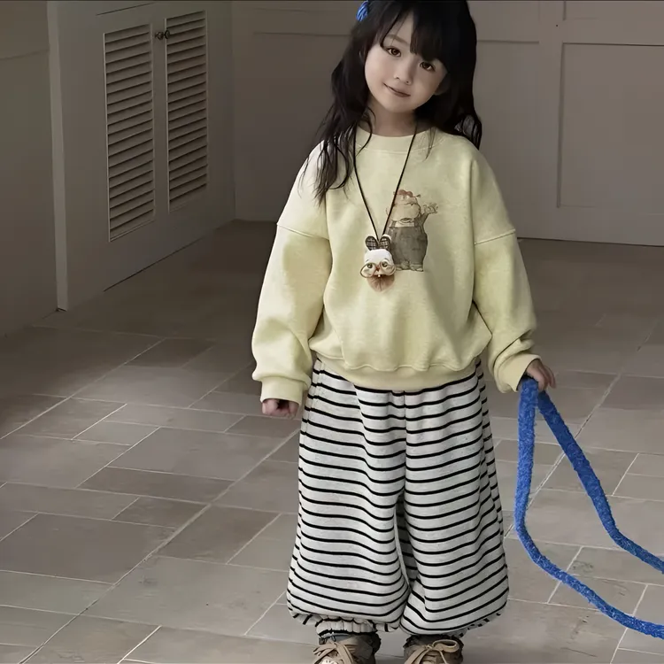 【送挂件】女童加绒卫衣套装新款秋冬季儿童卡通上衣条纹裤两件套