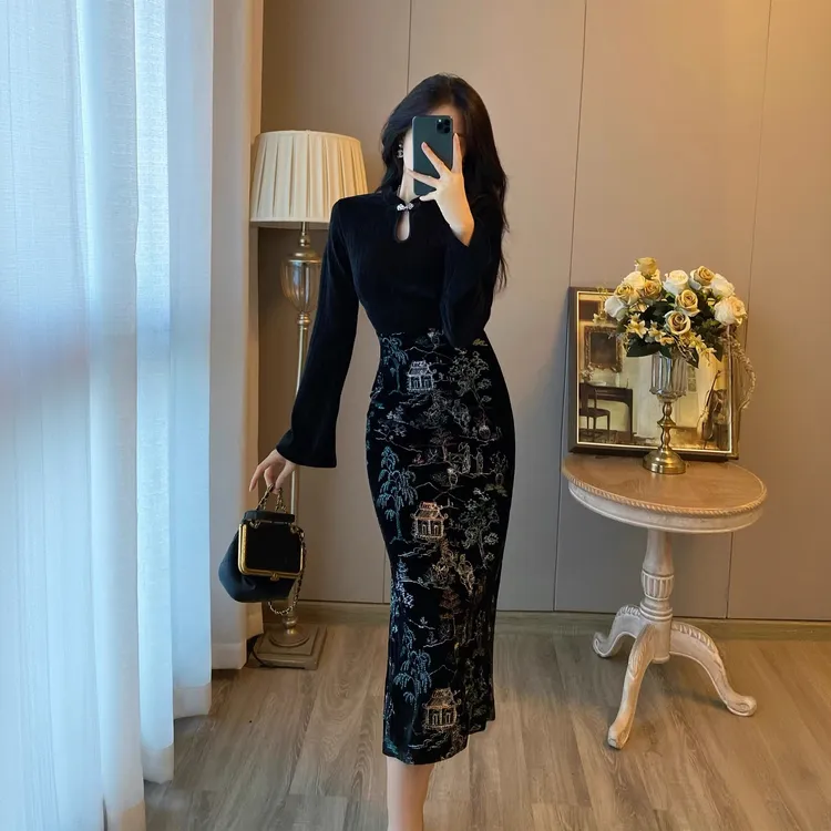 2025秋冬新中式气质旗袍复古法式连衣裙高腰气质长款刺绣包臀裙