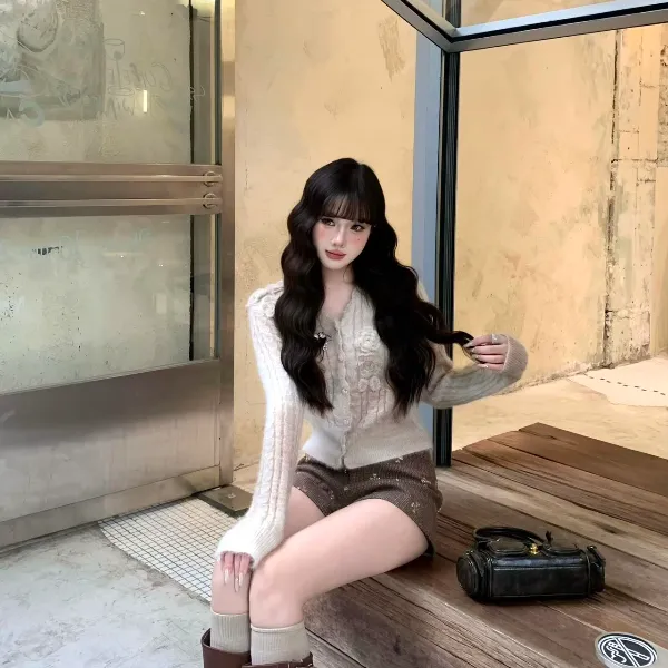 小香风时尚套装性感辣妹显瘦短款套装法式气质纯欲修身显瘦时尚