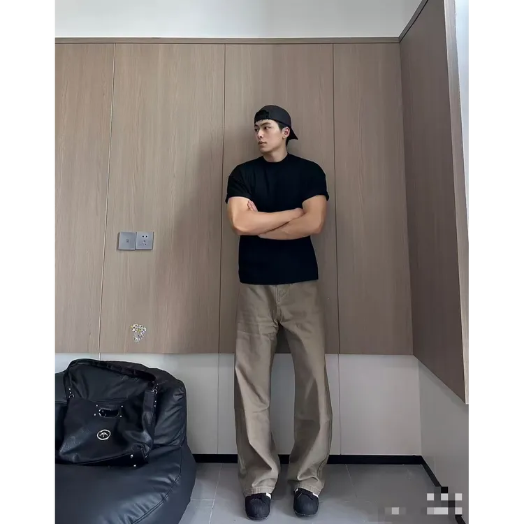 QUALCOMM美拉德潮流咖色宽松直筒牛仔裤男款秋季纯棉窄版阔腿裤子