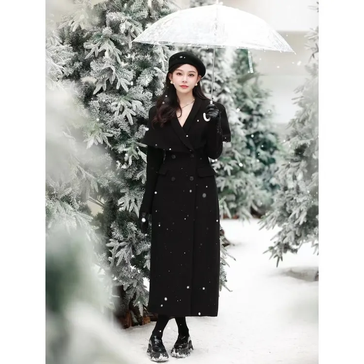 LZQ｜富家千金～可拆卸斗篷气质四粒扣黑色毛呢羽绒大衣XMZH2256