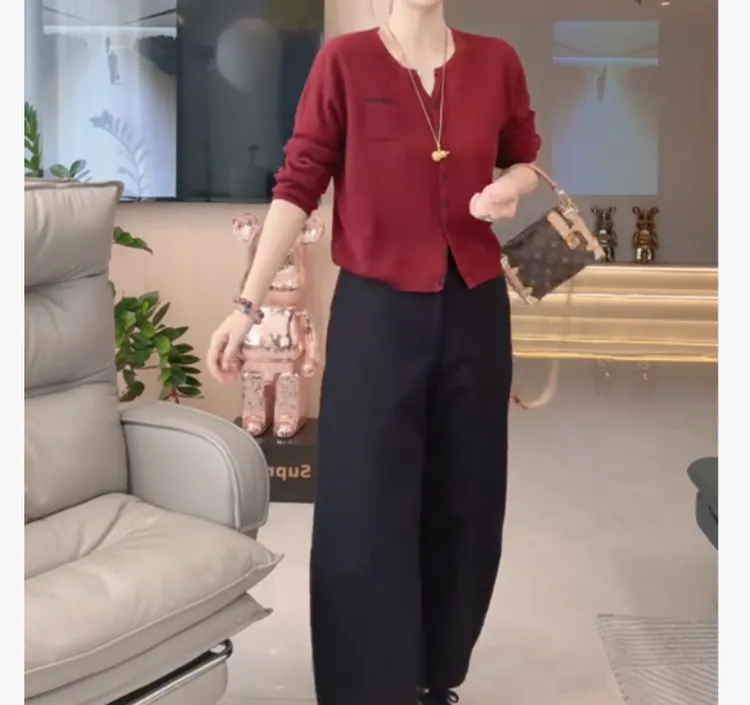 时尚潮流百搭精品女装dgd5469