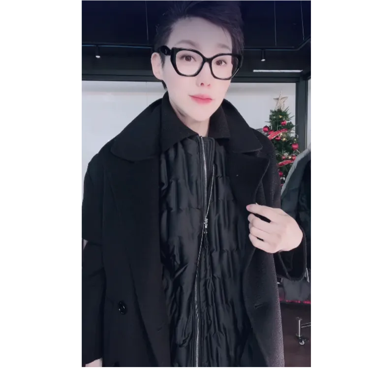 全鹅绒日本面料 黑色长外套  WT1157