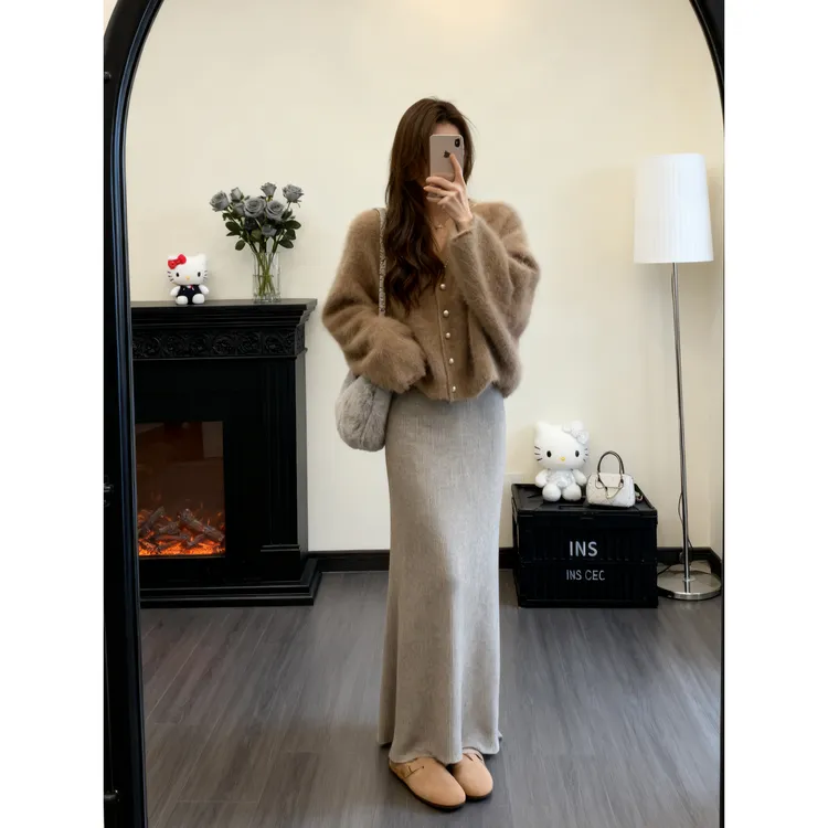 MARIE.COCO韩系复古慵懒毛绒针织开衫女休闲半身裙子温柔风套装