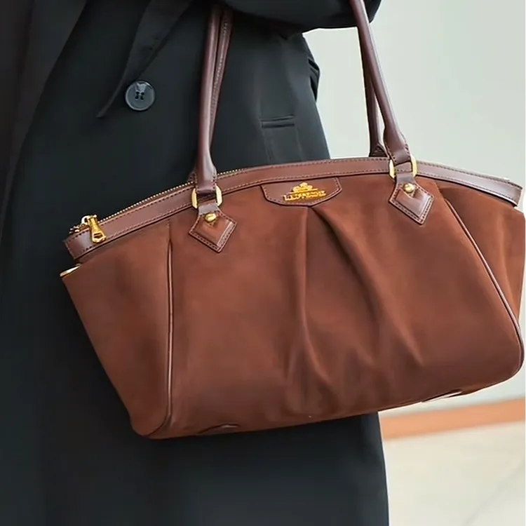 老爷车老爷车2025【lucy】大牌同款大饺子女包8280#30*19*15